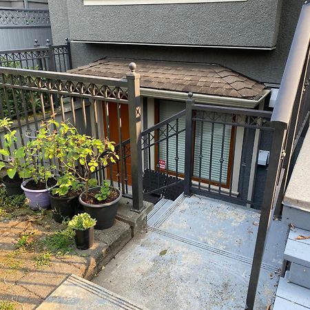 Spacious Modern New Suite Vancouver Exterior foto